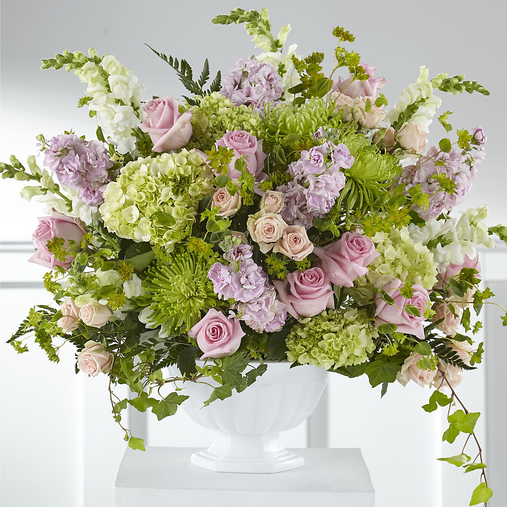 Radiant Embrace Arrangement – Broadway Gifts And Flowers, Farmington NM