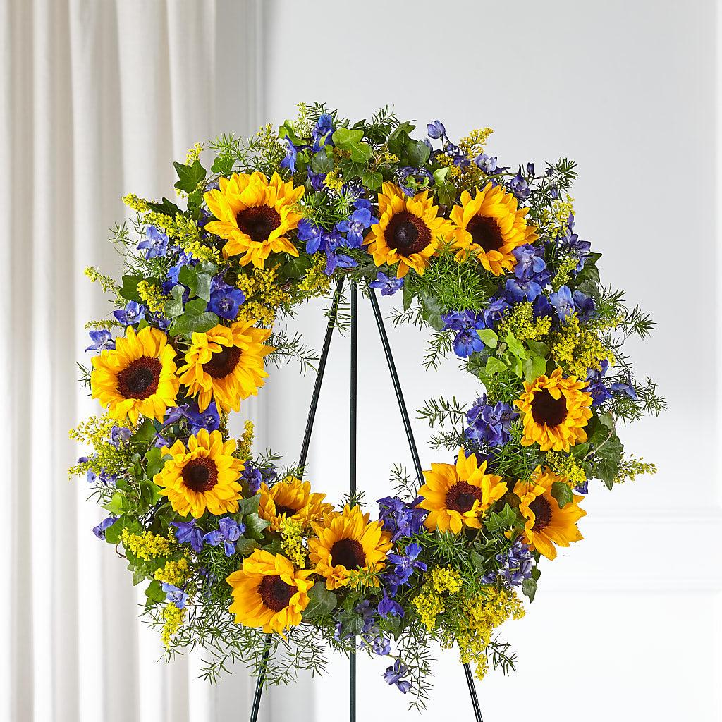 Bright Rays Wreath – Broadway Gifts And Flowers, Farmington NM