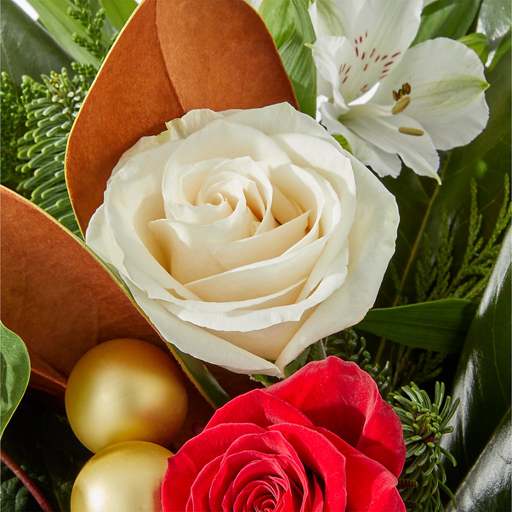 Joy & Jolly Bouquet –  Broadway Gifts And Flowers, Farmington NM