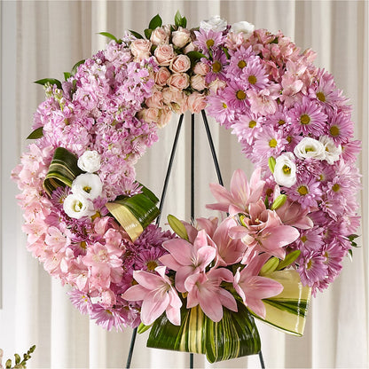 Gift of Warmth Wreath –  Broadway Gifts And Flowers, Farmington NM